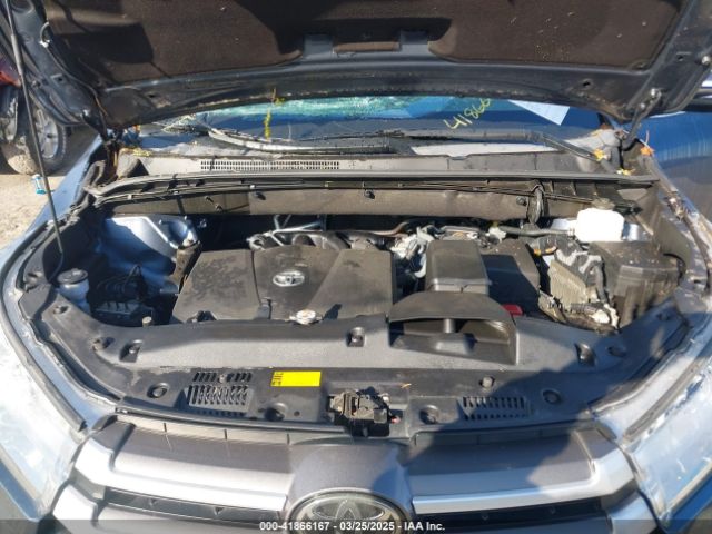 5TDJZRFHXKS950717 Toyota Highlander Xle