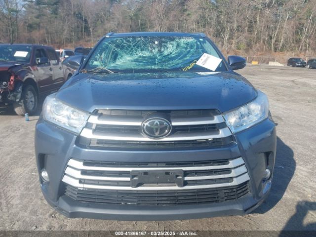 5TDJZRFHXKS950717 Toyota Highlander Xle