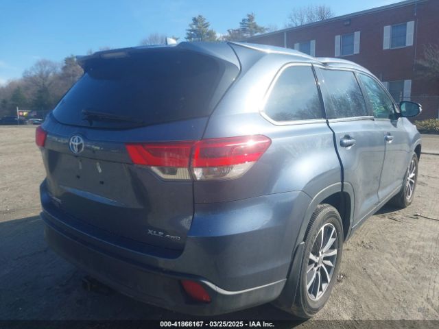 5TDJZRFHXKS950717 Toyota Highlander Xle