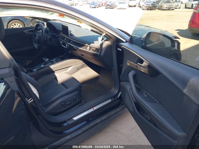 WAUC4CF57KA001775 Audi S5 3.0t Premium