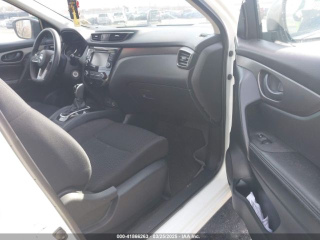 JN1BJ1CV6LW268669 Nissan Rogue Sport S Fwd Xtronic Cvt