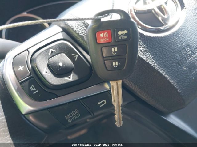 4T1BF1FK0GU217052 Toyota CAMRY SE