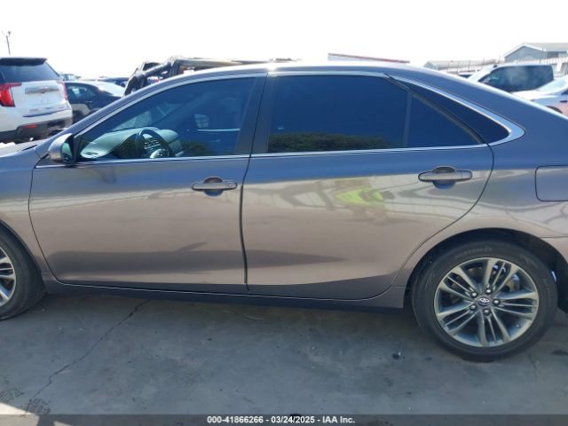 4T1BF1FK0GU217052 Toyota CAMRY SE