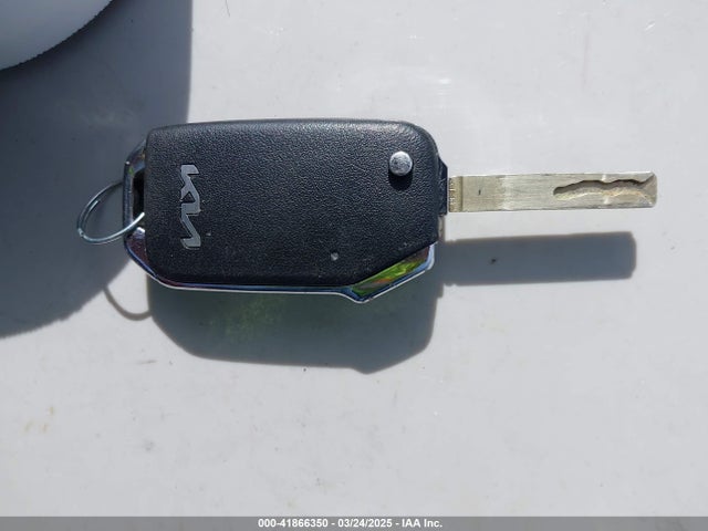 KNDJ23AU2P7190421 KIA mpi nu