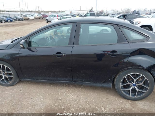 1FADP3H2XJL222023 Ford FOCUS SEL