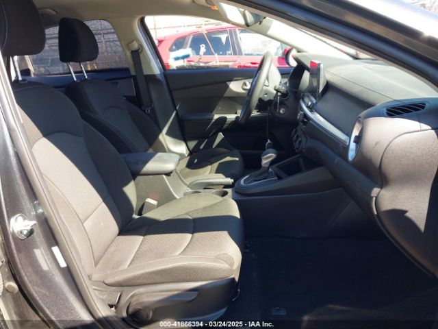 3KPF24AD6PE648764 KIA Forte Lxs