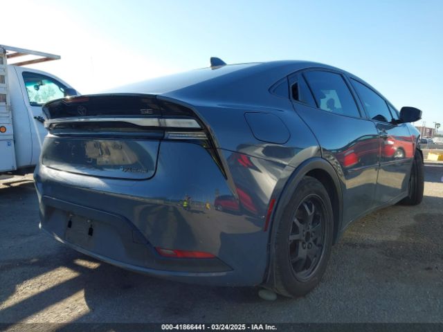 2024 TOYOTA PRIUS PRIME JTDACACU4R3013796 Photo 3