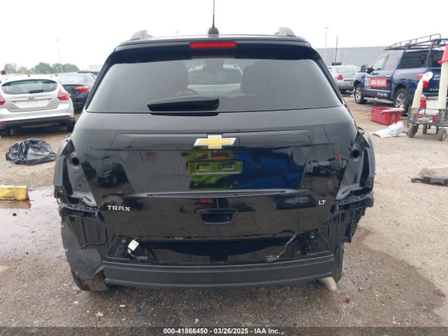 3GNCJLSB2LL136235 Chevrolet Trax Fwd Lt