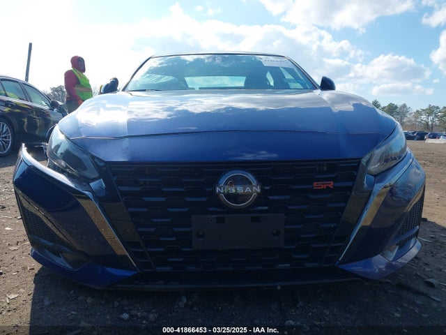 1N4BL4CV7RN318069 Nissan Altima Sr Fwd