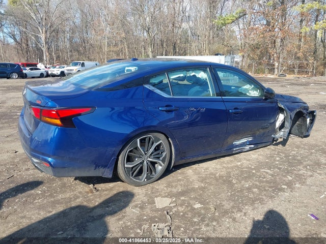 1N4BL4CV7RN318069 Nissan Altima Sr Fwd