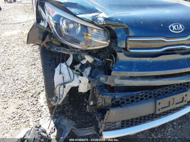 KNDJP3A59J7580661 KIA SOUL +