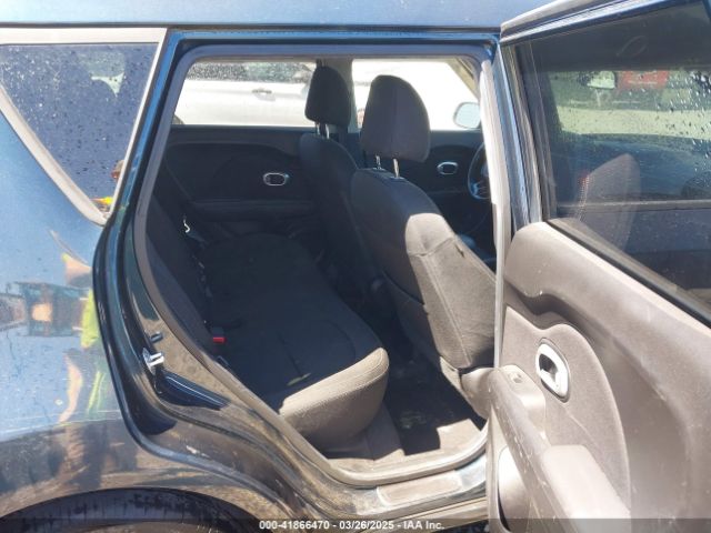 KNDJP3A59J7580661 KIA SOUL +