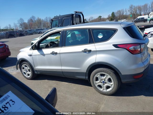 1FMCU0F77JUA16675 Ford ESCAPE S