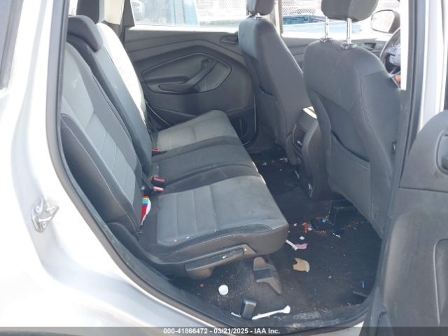 1FMCU0F77JUA16675 Ford ESCAPE S
