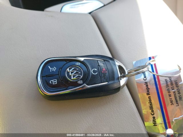 LRBFXBSA5HD098498 Buick Envision Essence