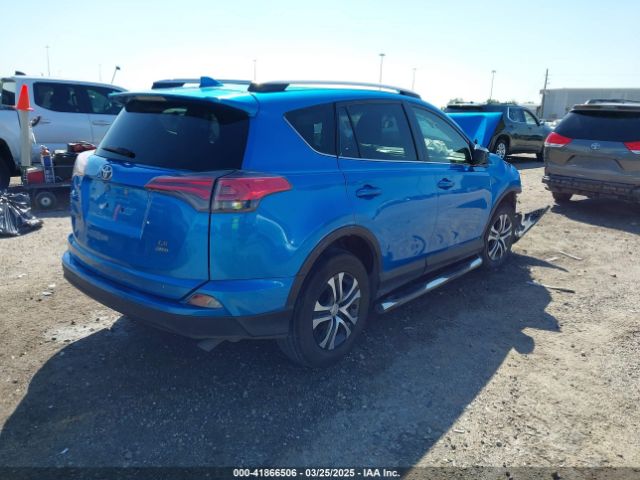 JTMBFREV8GD197535 Toyota RAV4 LE