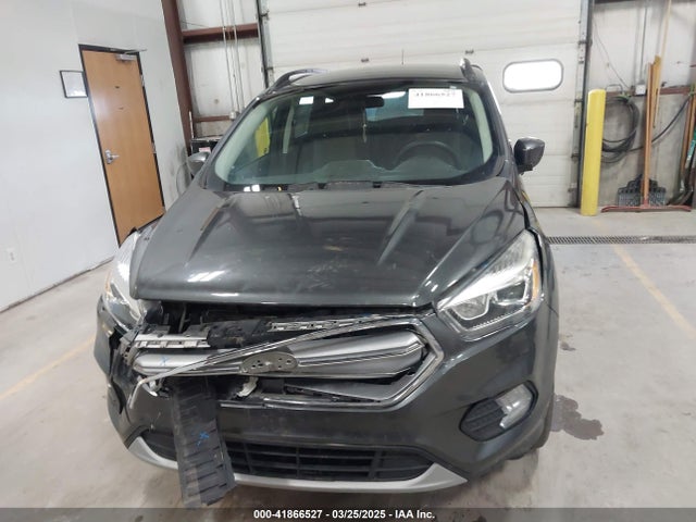 1FMCU0G92HUE10708 Ford ESCAPE SE