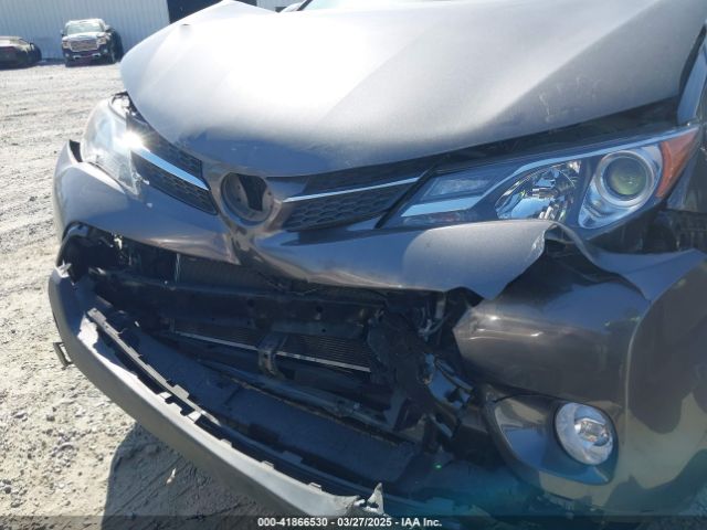2T3WFREVXEW111241 Toyota Rav4 Xle