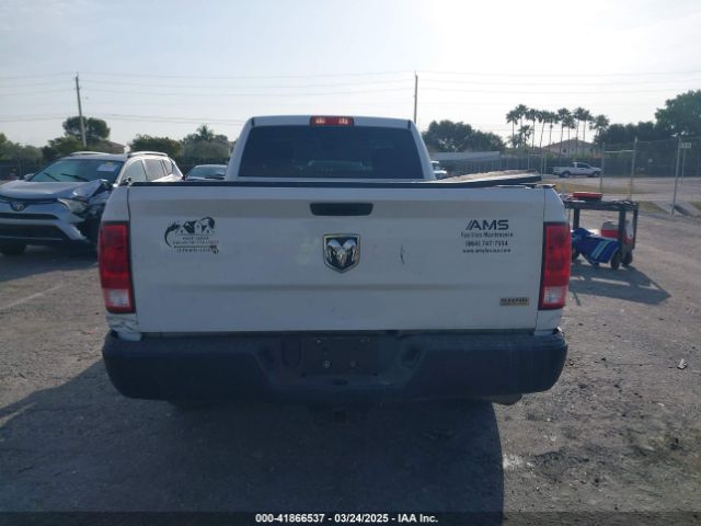 3C6JR6DG2KG502762 RAM 1500 Classic Tradesman  4x2 8' Box