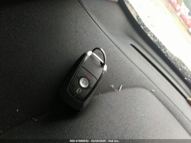 MAJ3S2GE4MC439684 Ford Ecosport Se