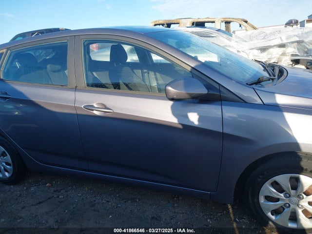 KMHCT5AE9GU273805 Hyundai ACCENT SE