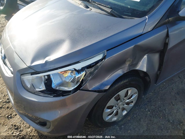 KMHCT5AE9GU273805 Hyundai ACCENT SE