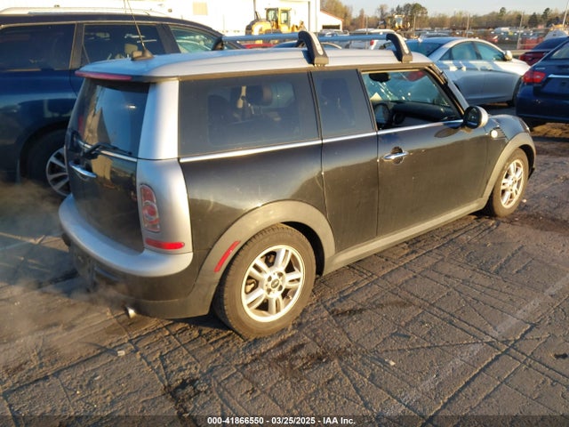 2012 MINI COOPER CLUBMAN WMWZF3C5XCT189559 Photo 3