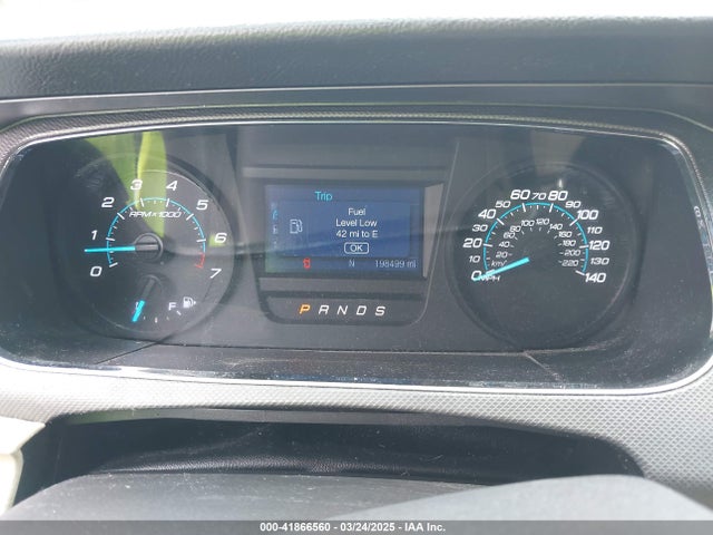 1FAHP2D83HG113363 Ford TAURUS SE
