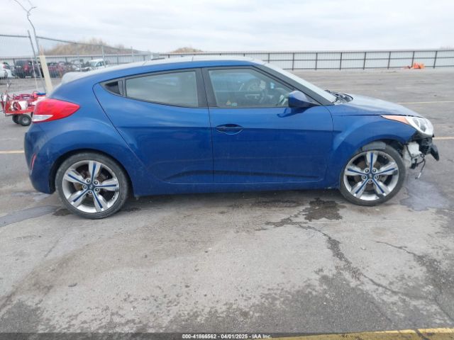 KMHTC6AD9HU322600 Hyundai Veloster Value Edition