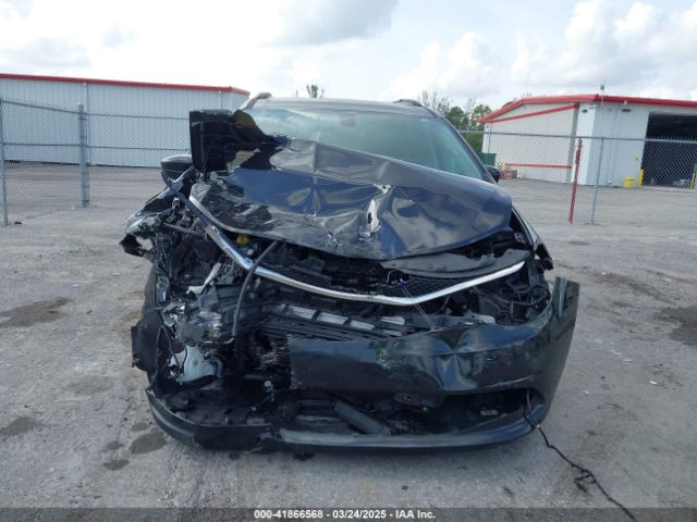 2C4RC1DG1MR515709 Chrysler Voyager Lxi