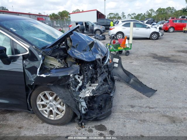 2021 CHRYSLER VOYAGER 2C4RC1DG1MR515709 Photo 5
