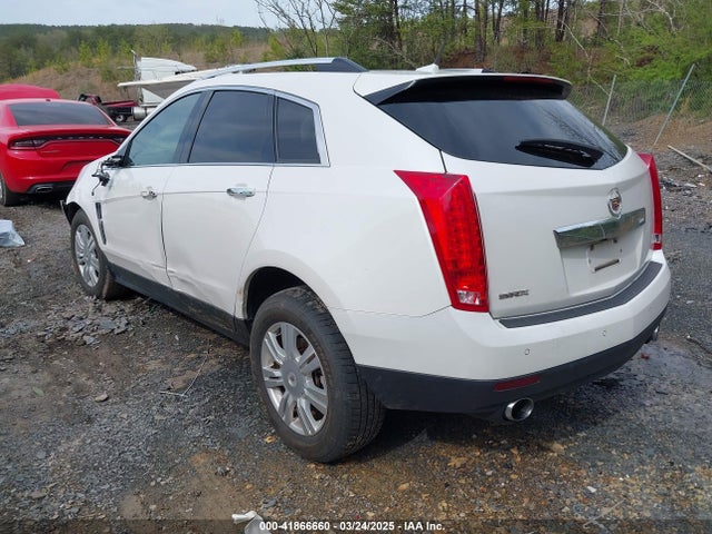 2011 CADILLAC SRX 3GYFNAEY8BS601677 Photo 2