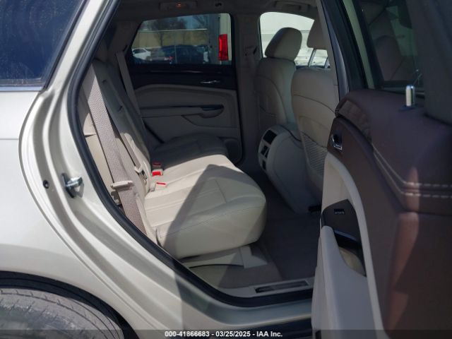 3GYFNEE32FS638242 Cadillac Srx Luxury Collection