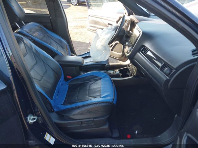 2020 MITSUBISHI OUTLANDER JA4AZ3A3XLZ042934 Photo 4