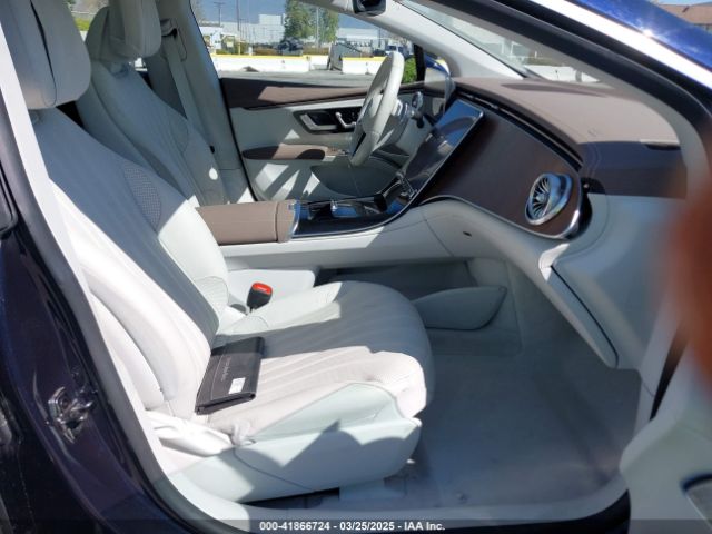 W1KCG2DBXNA003902 Mercedes-Benz EQS 450+