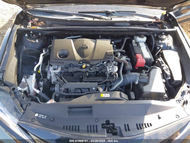 4T1C11AK1NU633523 Toyota CAMRY LE