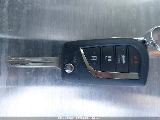 4T1B11HK3KU276214 Toyota CAMRY SE