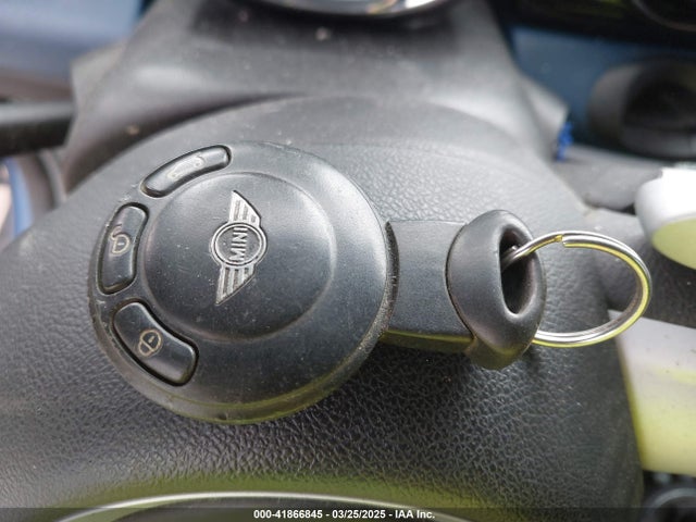 2007 MINI COOPER S WMWMF73517TL88586 Photo 10