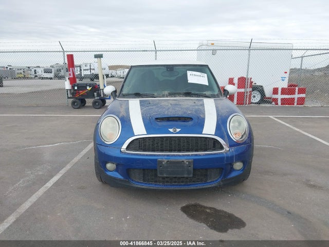 2007 MINI COOPER S WMWMF73517TL88586 Photo 5