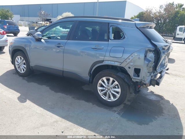 7MUCAABGXPV067504 Toyota Corolla Cross Le