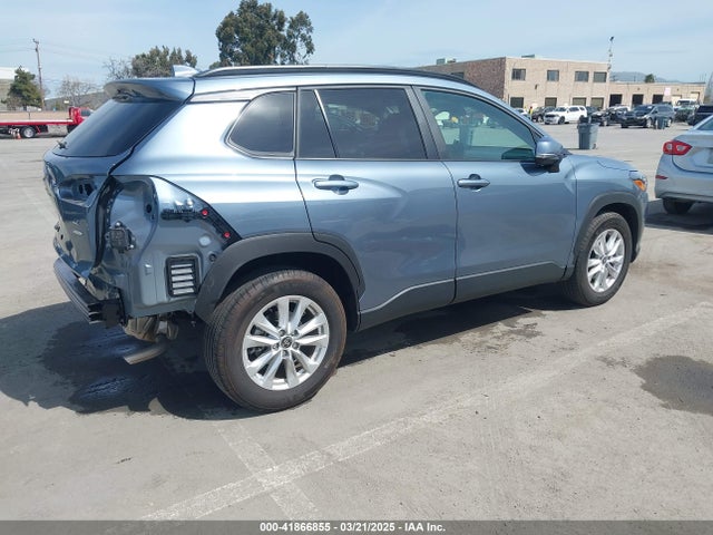 7MUCAABGXPV067504 Toyota Corolla Cross Le