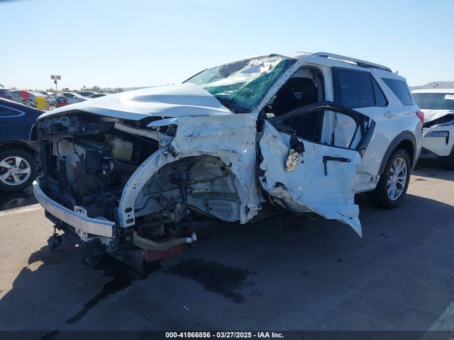 Ford Explorer Limited 2023 1FMSK8FH8PGA07659 Image 2