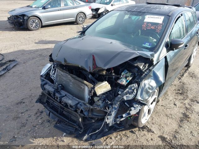 1FADP3L96EL195736 Ford FOCUS ST