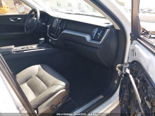 LYVA22RK4KB200318 Volvo Xc60 T6 Momentum
