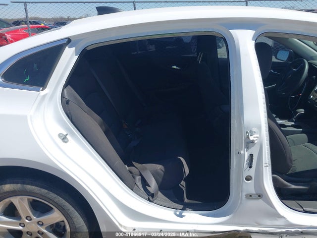 1G1ZB5ST3MF089578 Chevrolet Malibu Fwd Ls