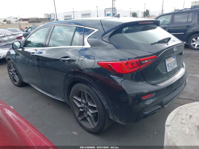 SJKCH5CP5JA043060 Infiniti Qx30 Sport