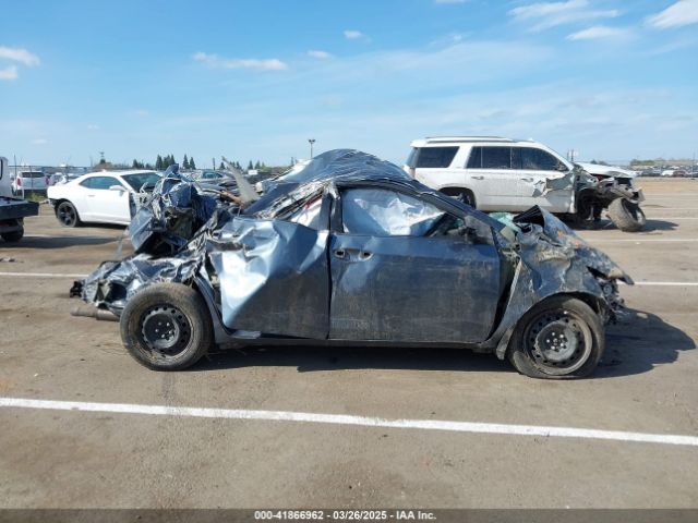 2T1BURHEXKC130622 Toyota COROLLA LE
