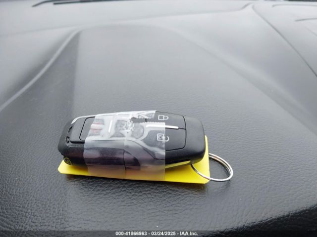 2FMPK3G93HBC16929 Ford EDGE SE