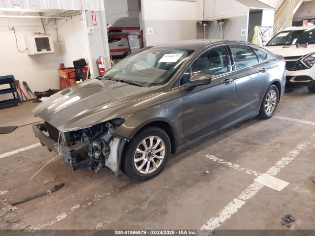 3FA6P0G72GR159465 Ford FUSION S