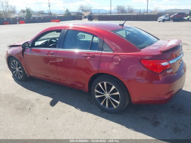 2012 CHRYSLER 200 1C3CCBBG7CN307980 Photo 2